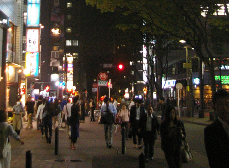 新横浜の夜の街