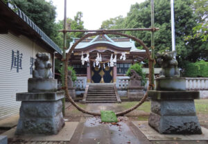 北新羽杉山神社は新吉田地区と隣接した第三京浜にも近い場所にある（2023年9月）