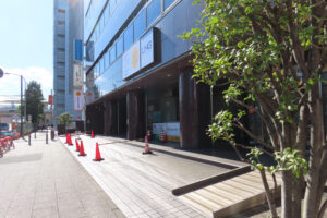 今年（2023年）6月に開院した新横浜駅前「きごクリニック新横浜」は横浜市営地下鉄ブルーライン・相鉄・東急新横浜線の新横浜駅9番出入口から徒歩1分の場所にある