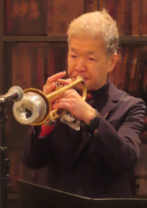 アメリカ・ニューヨークを拠点に活動を行う大野俊三さんは2011年の東日本大震災での被災地支援を目的としたチャリティーコンサートをきっかけに来日するようになったという（リハーサル時）