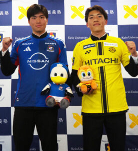 ソッカー部での想い出として「人工芝が（2024年に）張り替えられたことも大きかった」と振り返る。いつかの対決を誓う